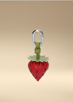STRAWBERRY CHARM